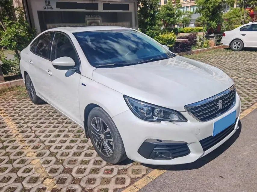 2018 Peugeot 308 1.2T 136HP L3 6AT,autocango,china used car exporter,china ev exporter,chinese used car exporter,chinese used ev exporter
