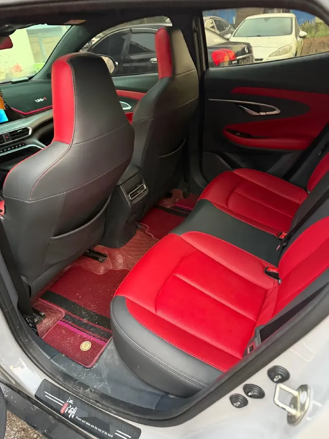 2020 ChangAn UNI-T 1.5T 180HP L4 7DCT,autocango,china used car exporter,china ev exporter,chinese used car exporter,chinese used ev exporter