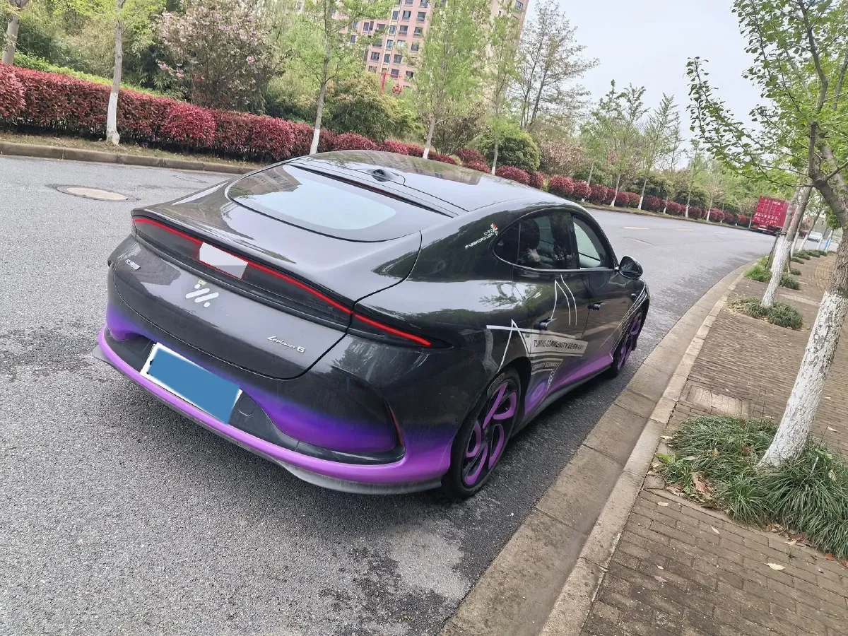 2024 IM L6 BEV 75KWH,autocango,china used car exporter,china ev exporter,chinese used car exporter,chinese used ev exporter