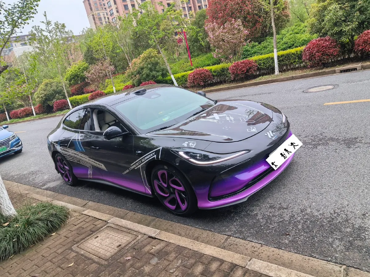 2024 IM L6 BEV 75KWH,autocango,china used car exporter,china ev exporter,chinese used car exporter,chinese used ev exporter