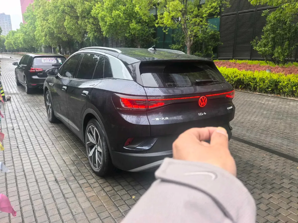 2021 Volkswagen ID.4 Crozz BEV 84.8KWH,autocango,china used car exporter,china ev exporter,chinese used car exporter,chinese used ev exporter