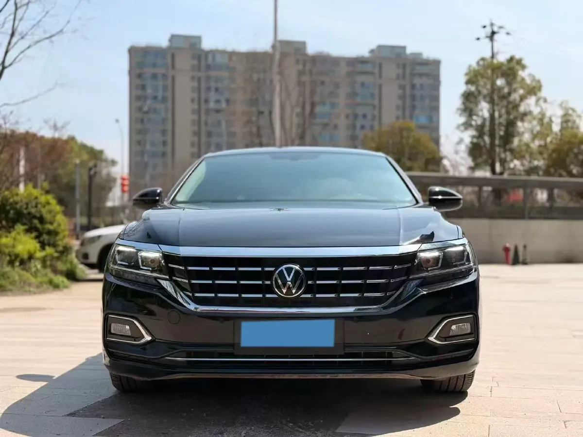 2019 Skoda Kodiak 2.0T 186HP L4 7DCT,autocango,china used car exporter,china ev exporter,chinese used car exporter,chinese used ev exporter