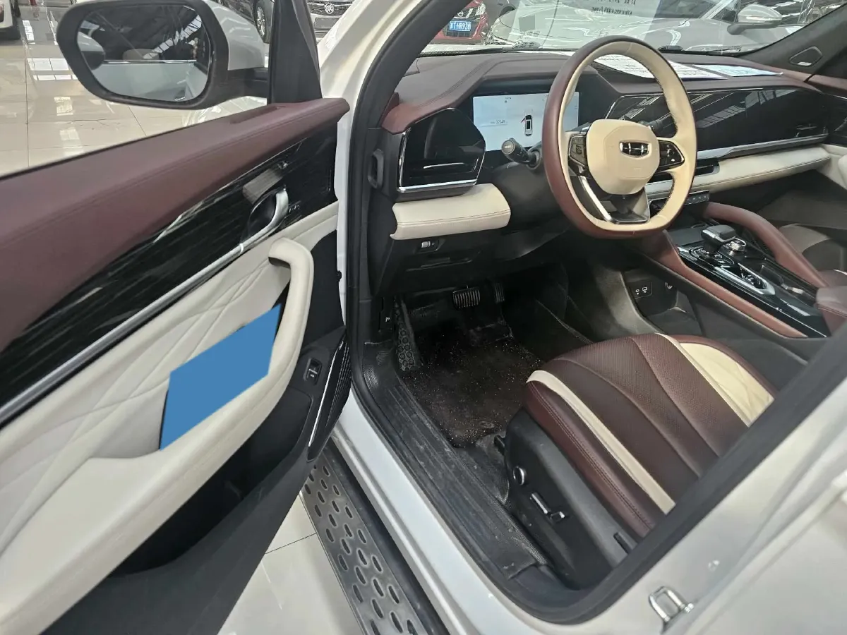 2021 Geely Monjaro 2.0T 218HP L4 7DCT,autocango,china used car exporter,china ev exporter,chinese used car exporter,chinese used ev exporter