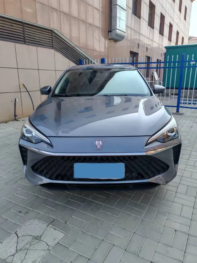 2024 Roewe i5 1.5L 129HP L4 CVT,autocango,china used car exporter,china ev exporter,chinese used car exporter,chinese used ev exporter