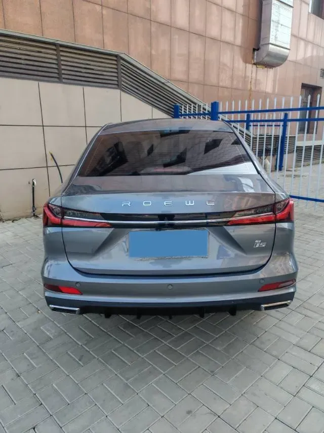 2024 Roewe i5 1.5L 129HP L4 CVT,autocango,china used car exporter,china ev exporter,chinese used car exporter,chinese used ev exporter