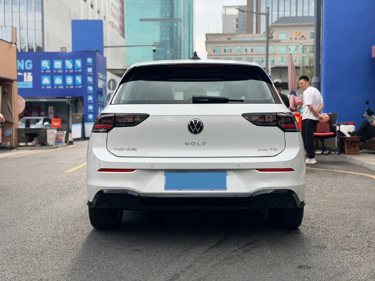 2025 Volkswagen Golf 1.5T 160HP L4 7DCT,autocango,china used car exporter,china ev exporter,chinese used car exporter,chinese used ev exporter