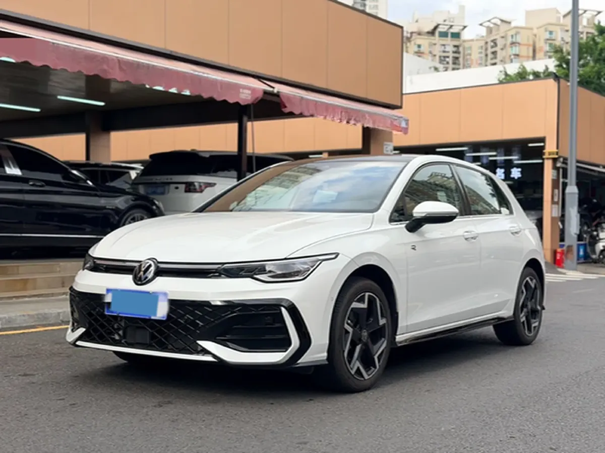 2025 Volkswagen Golf 1.5T 160HP L4 7DCT,autocango,china used car exporter,china ev exporter,chinese used car exporter,chinese used ev exporter