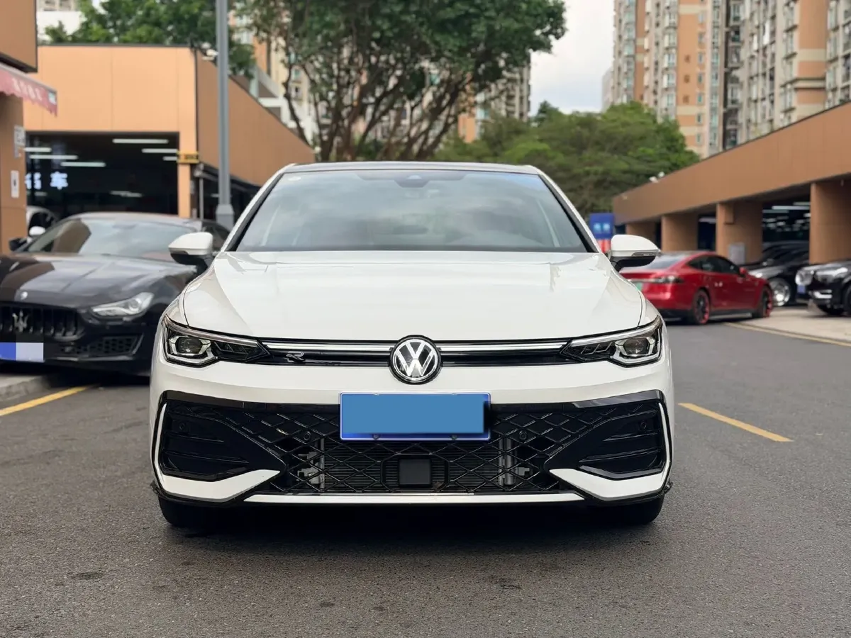 2025 Volkswagen Golf 1.5T 160HP L4 7DCT,autocango,china used car exporter,china ev exporter,chinese used car exporter,chinese used ev exporter