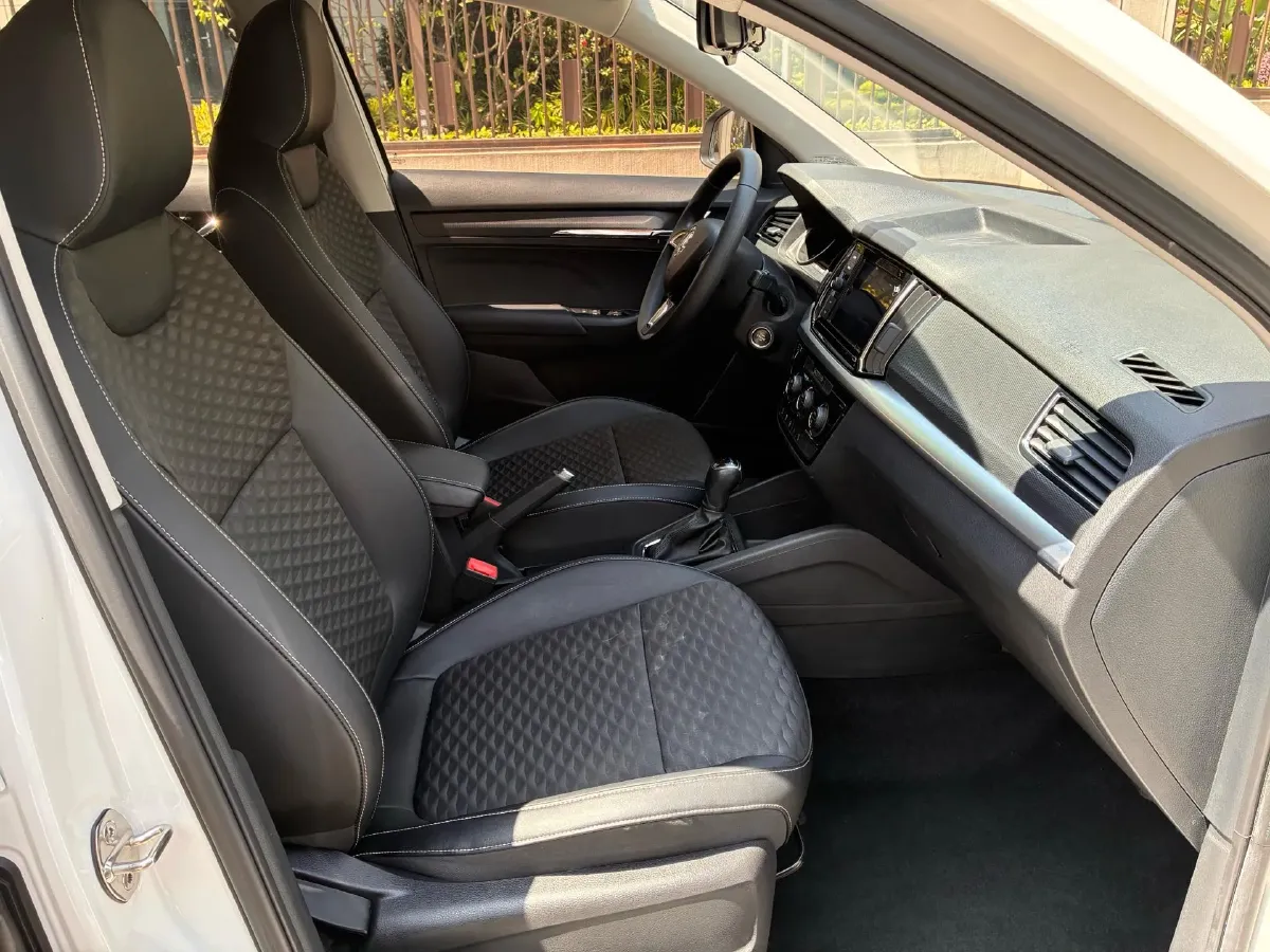 2018 Volkswagen Lavida 1.2T 116HP L4 7DCT,autocango,china used car exporter,china ev exporter,chinese used car exporter,chinese used ev exporter