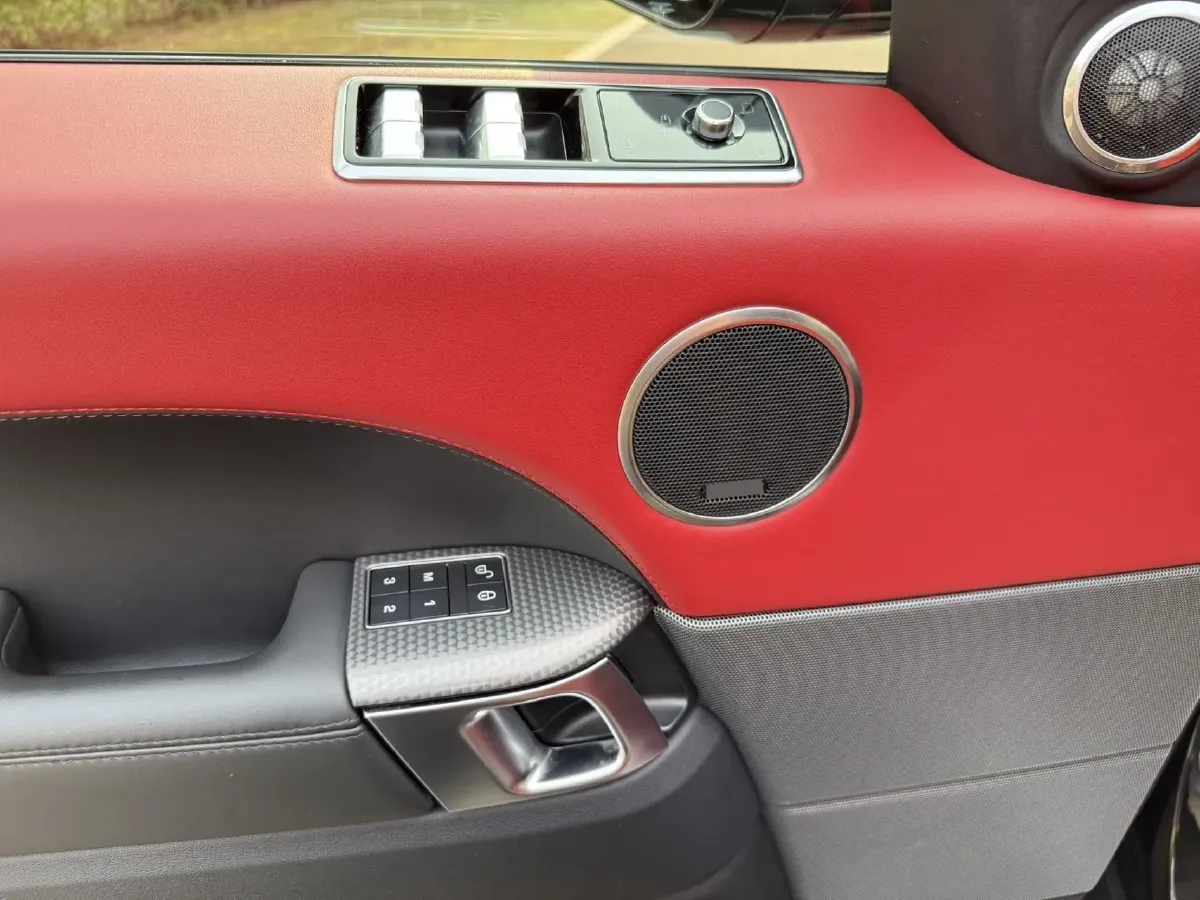 2018 Land Rover Range Rover Sport 3.0T 340HP V6 8AT,autocango,china used car exporter,china ev exporter,chinese used car exporter,chinese used ev exporter