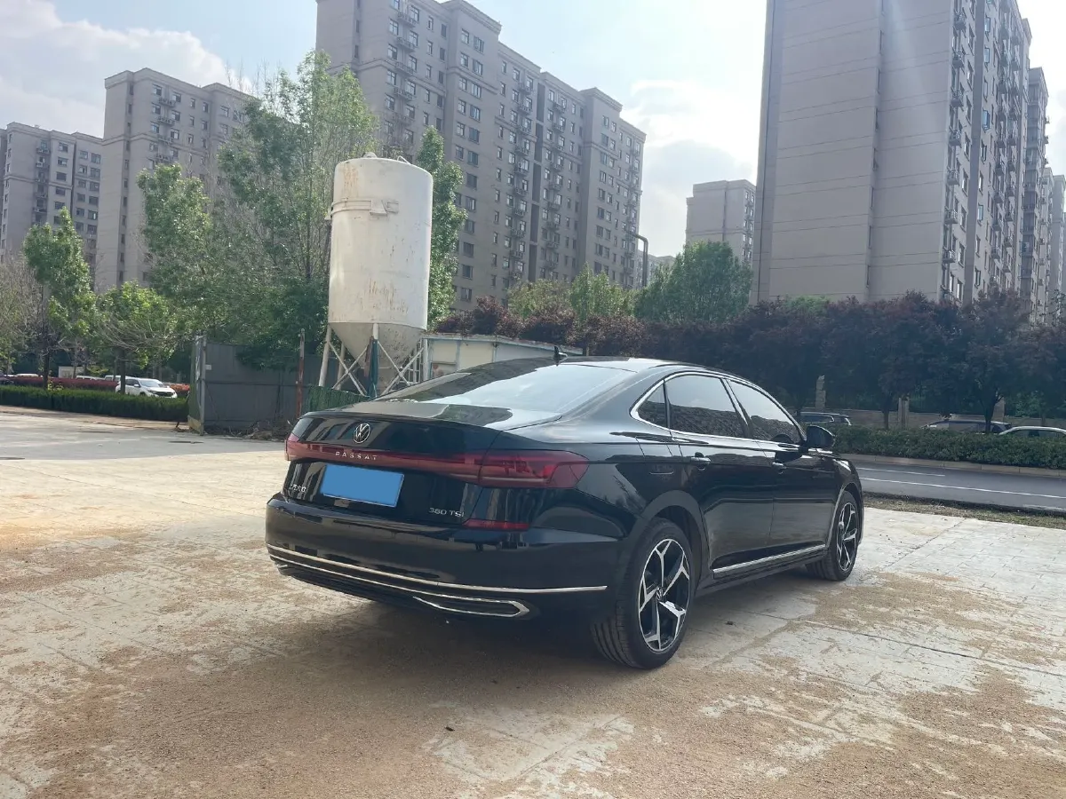2025 Volkswagen Passat 2.0T 220HP L4 7DCT,autocango,china used car exporter,china ev exporter,chinese used car exporter,chinese used ev exporter