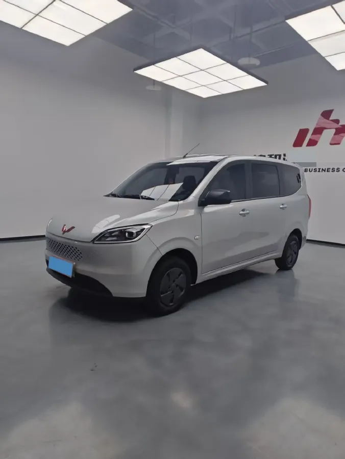 2025 WuLing HongGuang New Energy REEV 99HP REEV,autocango,china used car exporter,china ev exporter,chinese used car exporter,chinese used ev exporter