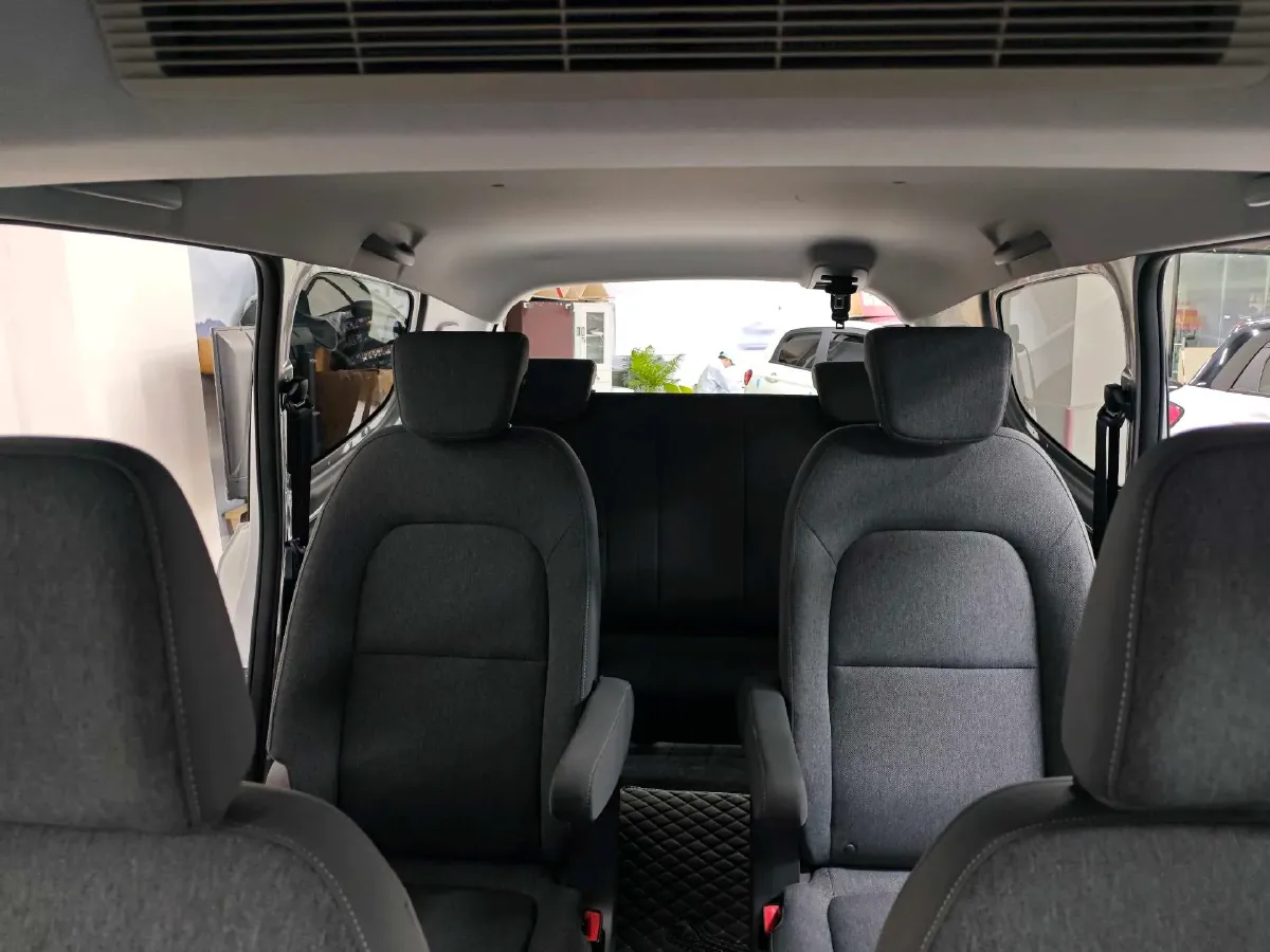 2025 WuLing HongGuang New Energy REEV 99HP REEV,autocango,china used car exporter,china ev exporter,chinese used car exporter,chinese used ev exporter