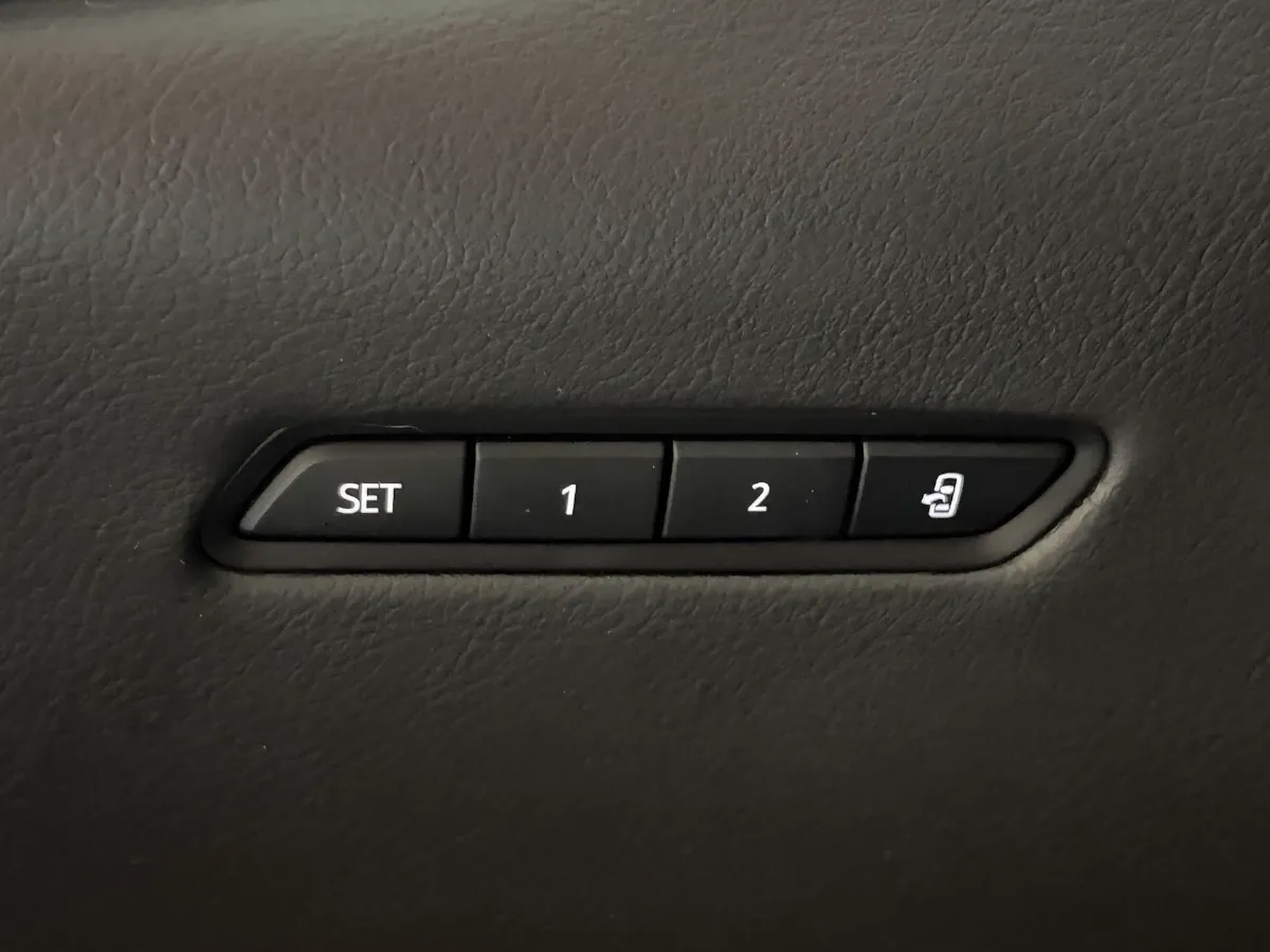 2020 Cadillac XT5 2.0T 237HP L4 9AT,autocango,china used car exporter,china ev exporter,chinese used car exporter,chinese used ev exporter