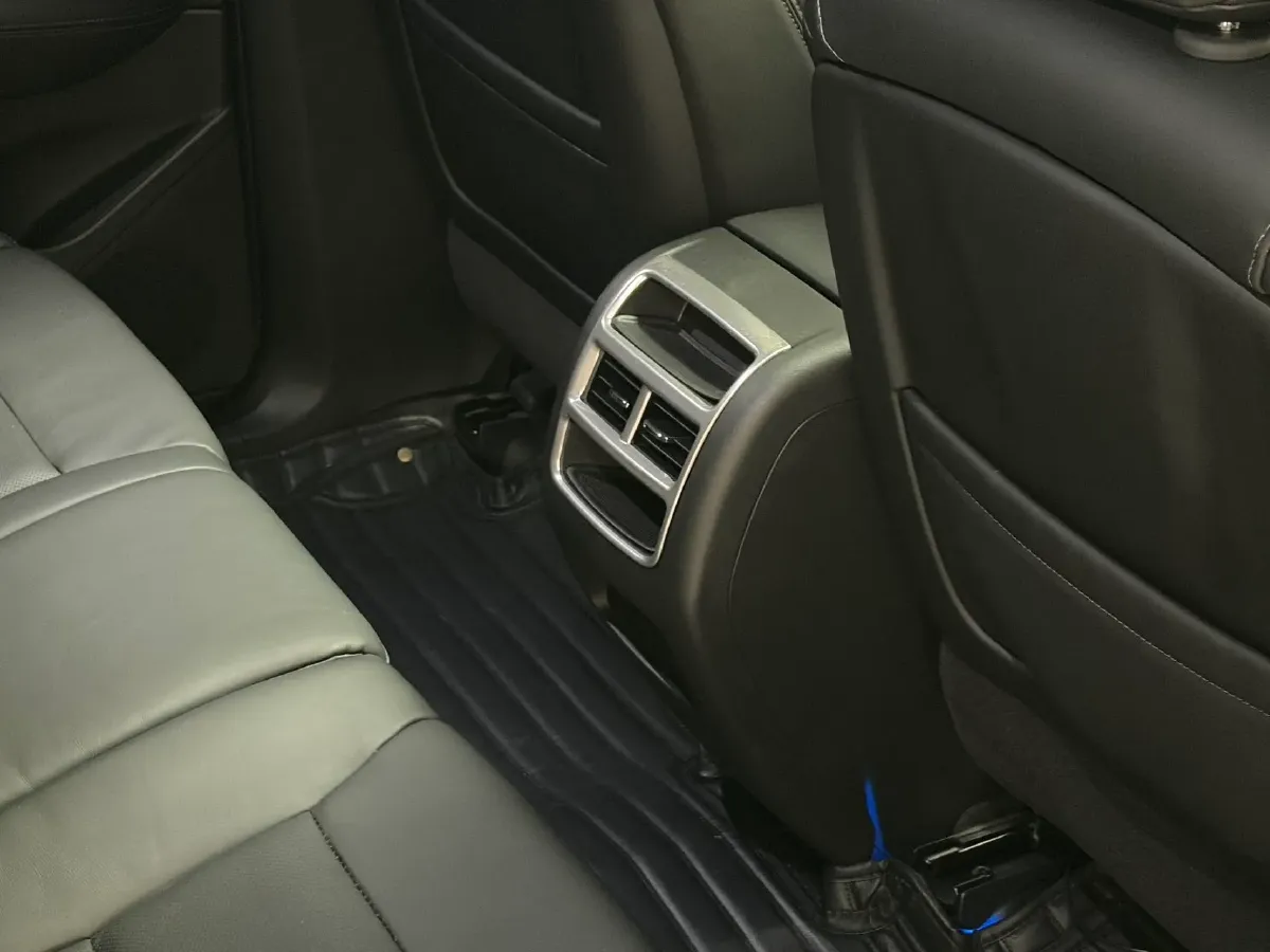 2020 Cadillac XT5 2.0T 237HP L4 9AT,autocango,china used car exporter,china ev exporter,chinese used car exporter,chinese used ev exporter