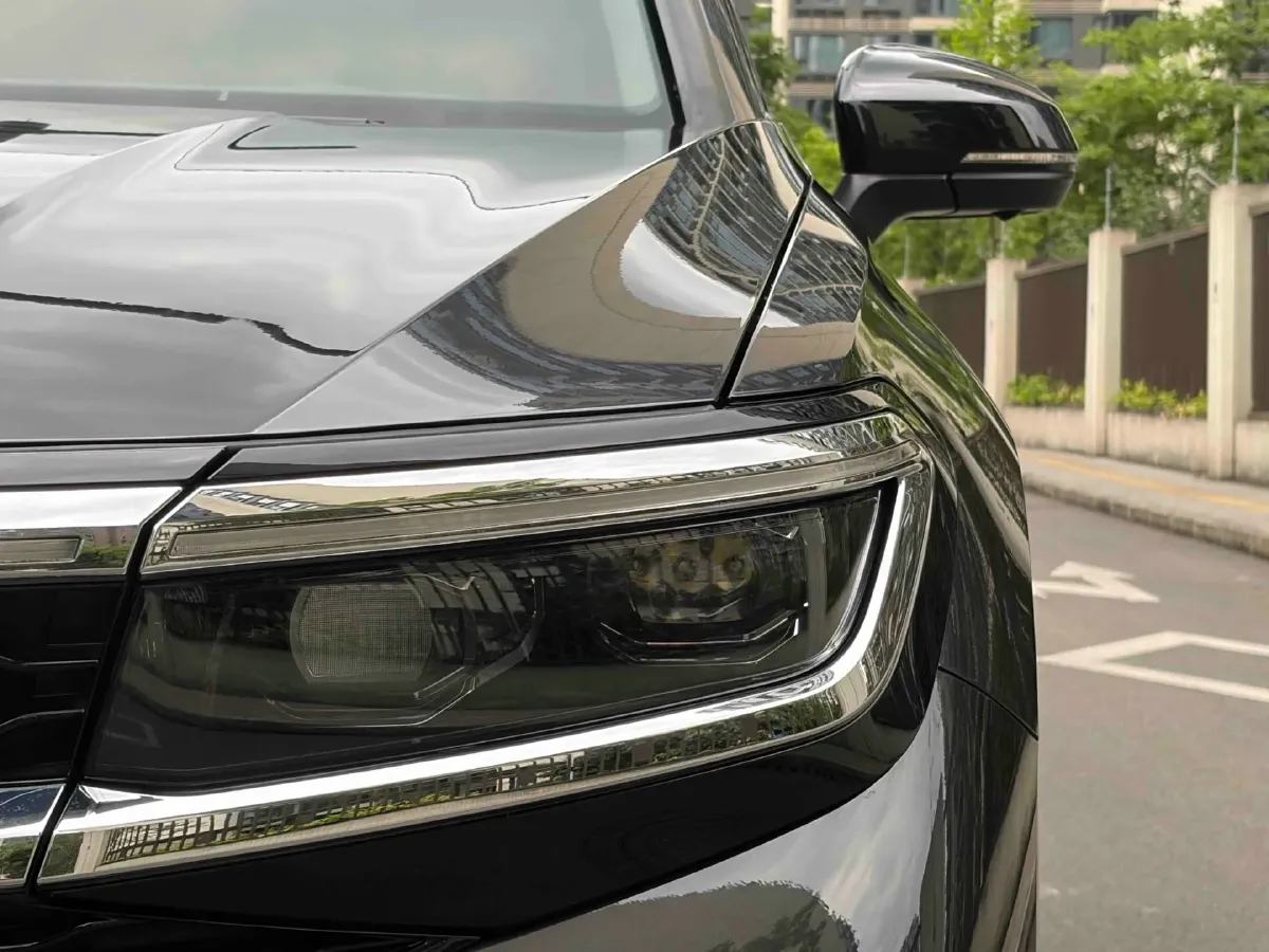 2021 Volkswagen Talagon 2.0T 186HP L4 7DCT,autocango,china used car exporter,china ev exporter,chinese used car exporter,chinese used ev exporter