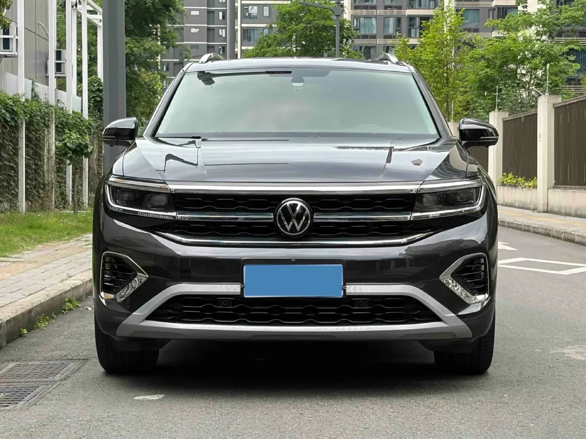 2021 Volkswagen Talagon 2.0T 186HP L4 7DCT,autocango,china used car exporter,china ev exporter,chinese used car exporter,chinese used ev exporter