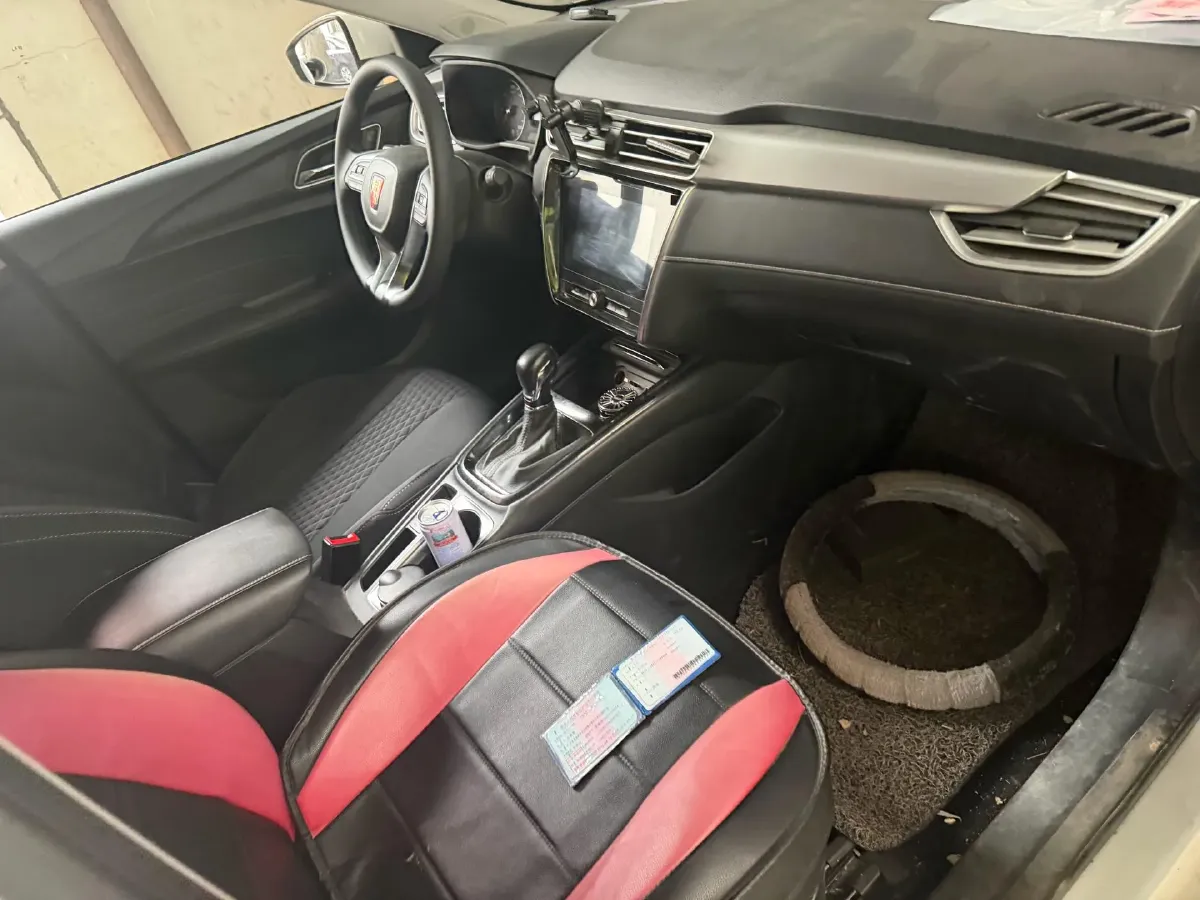 2020 Roewe i5 1.5L 120HP L4 CVT,autocango,china used car exporter,china ev exporter,chinese used car exporter,chinese used ev exporter