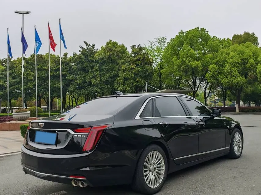 2020 Cadillac CT6 2.0T 241HP L4 10AT,autocango,china used car exporter,china ev exporter,chinese used car exporter,chinese used ev exporter