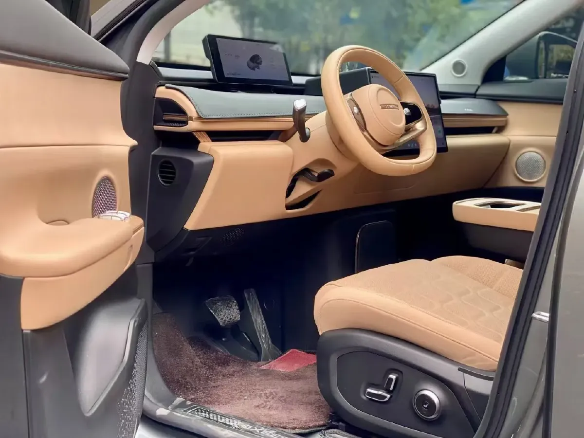 2024 Exceed Sterra ET REEV 156HP REEV 32KWH,autocango,china used car exporter,china ev exporter,chinese used car exporter,chinese used ev exporter