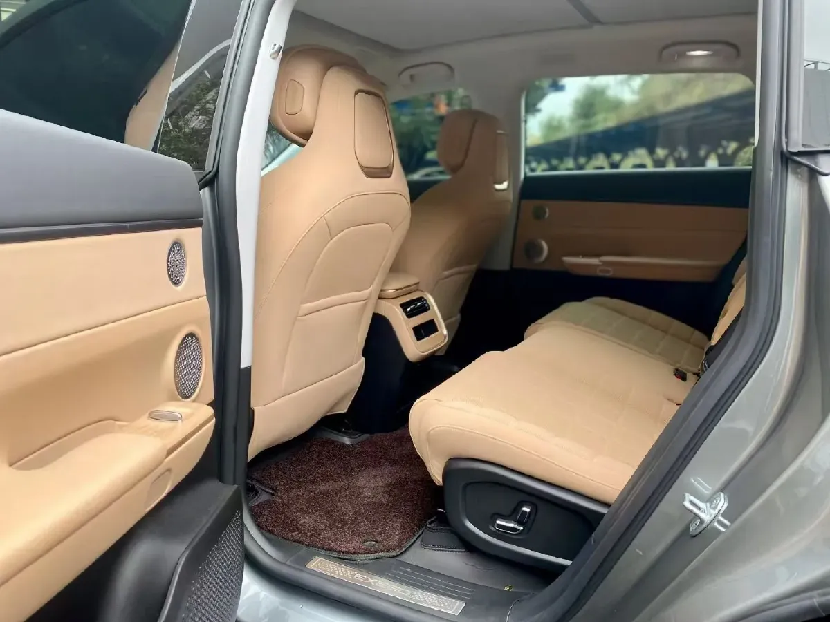 2024 Exceed Sterra ET REEV 156HP REEV 32KWH,autocango,china used car exporter,china ev exporter,chinese used car exporter,chinese used ev exporter