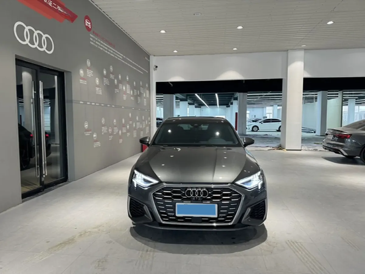 2022 Audi A3 1.4T 150HP L4 7DCT,autocango,china used car exporter,china ev exporter,chinese used car exporter,chinese used ev exporter