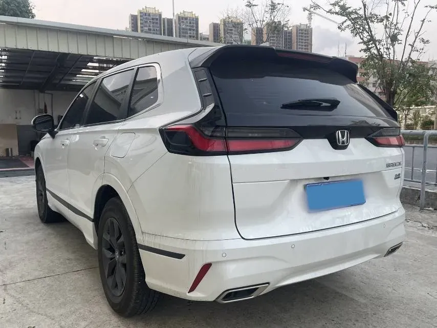 2025 Honda Breeze 1.5T 193HP L4 CVT,autocango,china used car exporter,china ev exporter,chinese used car exporter,chinese used ev exporter