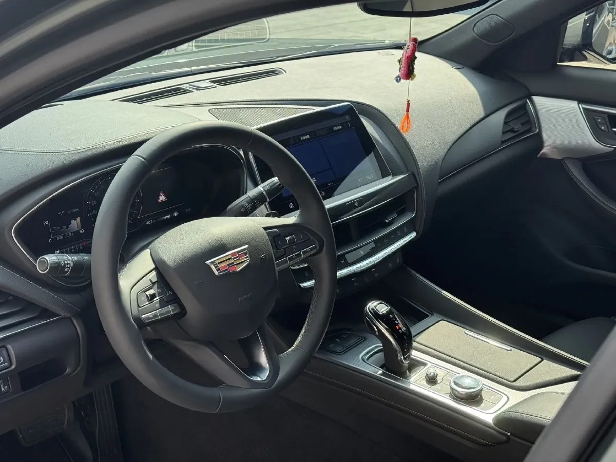 2023 Cadillac CT5 2.0T 237HP L4 10AT,autocango,china used car exporter,china ev exporter,chinese used car exporter,chinese used ev exporter