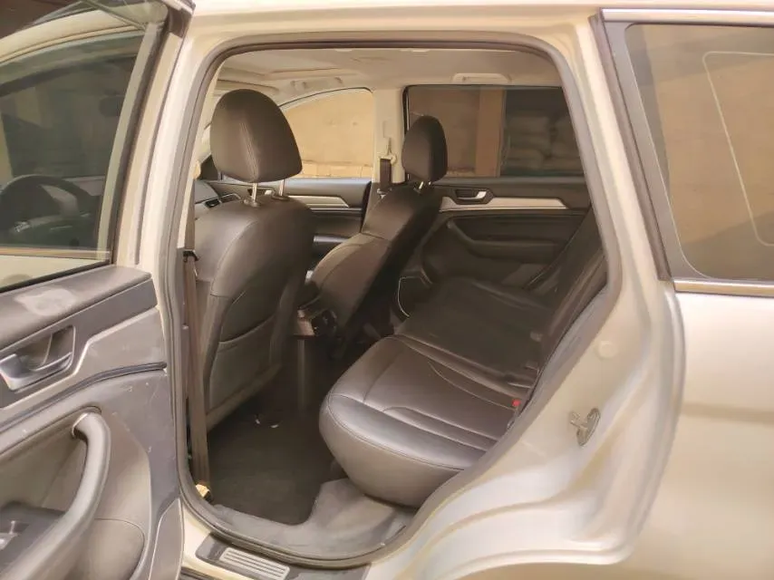 2018 Haval H6 1.5T 150HP L4 7DCT,autocango,china used car exporter,china ev exporter,chinese used car exporter,chinese used ev exporter