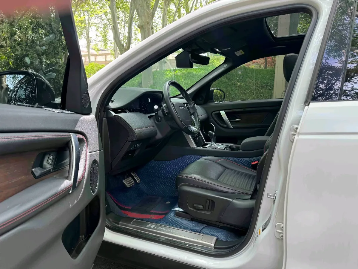 2020 Land Rover Discovery Sport 2.0T 249HP L4 9AT,autocango,china used car exporter,china ev exporter,chinese used car exporter,chinese used ev exporter