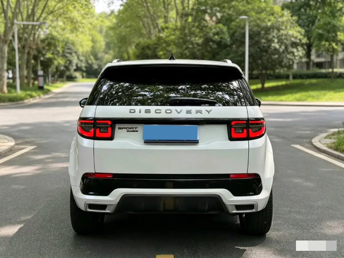 2020 Land Rover Discovery Sport 2.0T 249HP L4 9AT,autocango,china used car exporter,china ev exporter,chinese used car exporter,chinese used ev exporter