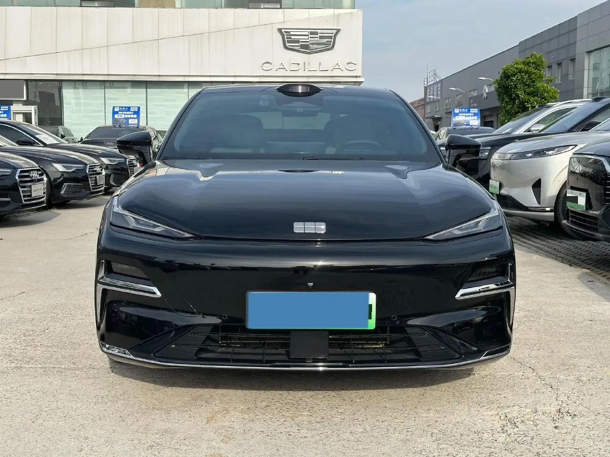2025 Geely Galaxy Starshine 8 1.5T 163HP L4 3DHT PHEV 27.69KWH,autocango,china used car exporter,china ev exporter,chinese used car exporter,chinese used ev exporter
