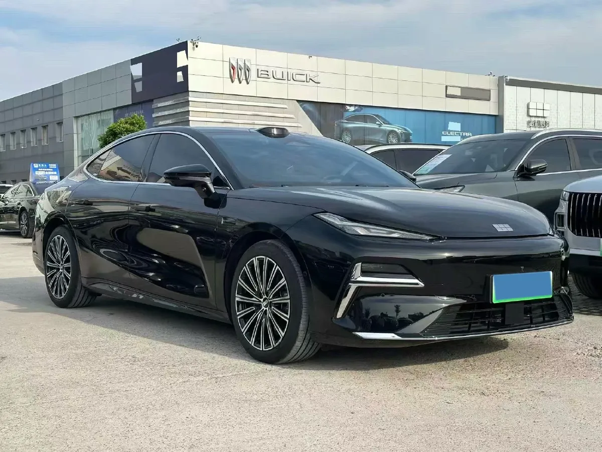 2025 Geely Galaxy Starshine 8 1.5T 163HP L4 3DHT PHEV 27.69KWH,autocango,china used car exporter,china ev exporter,chinese used car exporter,chinese used ev exporter