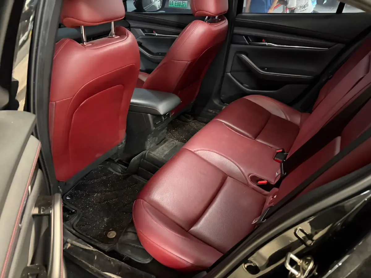 2022 Mazda 3 Axela 2.0L 158HP L4 6AT,autocango,china used car exporter,china ev exporter,chinese used car exporter,chinese used ev exporter