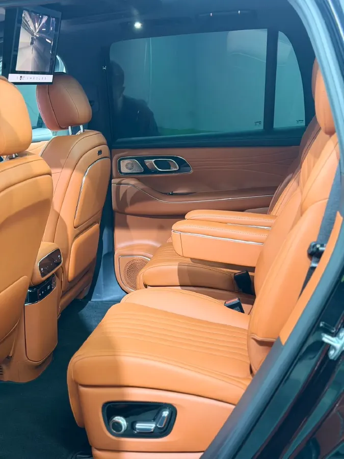 2025 Volkswagen Tiguan L 2.0T 220HP L4 7DCT,autocango,china used car exporter,china ev exporter,chinese used car exporter,chinese used ev exporter