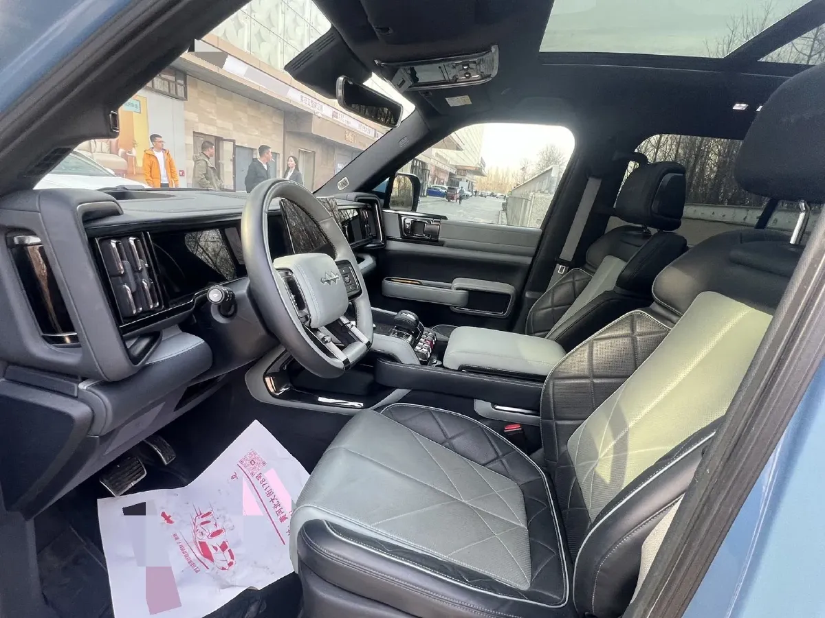 2023 FangChengBao Bao 5 1.5T 194HP L4 E-CVT PHEV 31.8KWH,autocango,china used car exporter,china ev exporter,chinese used car exporter,chinese used ev exporter