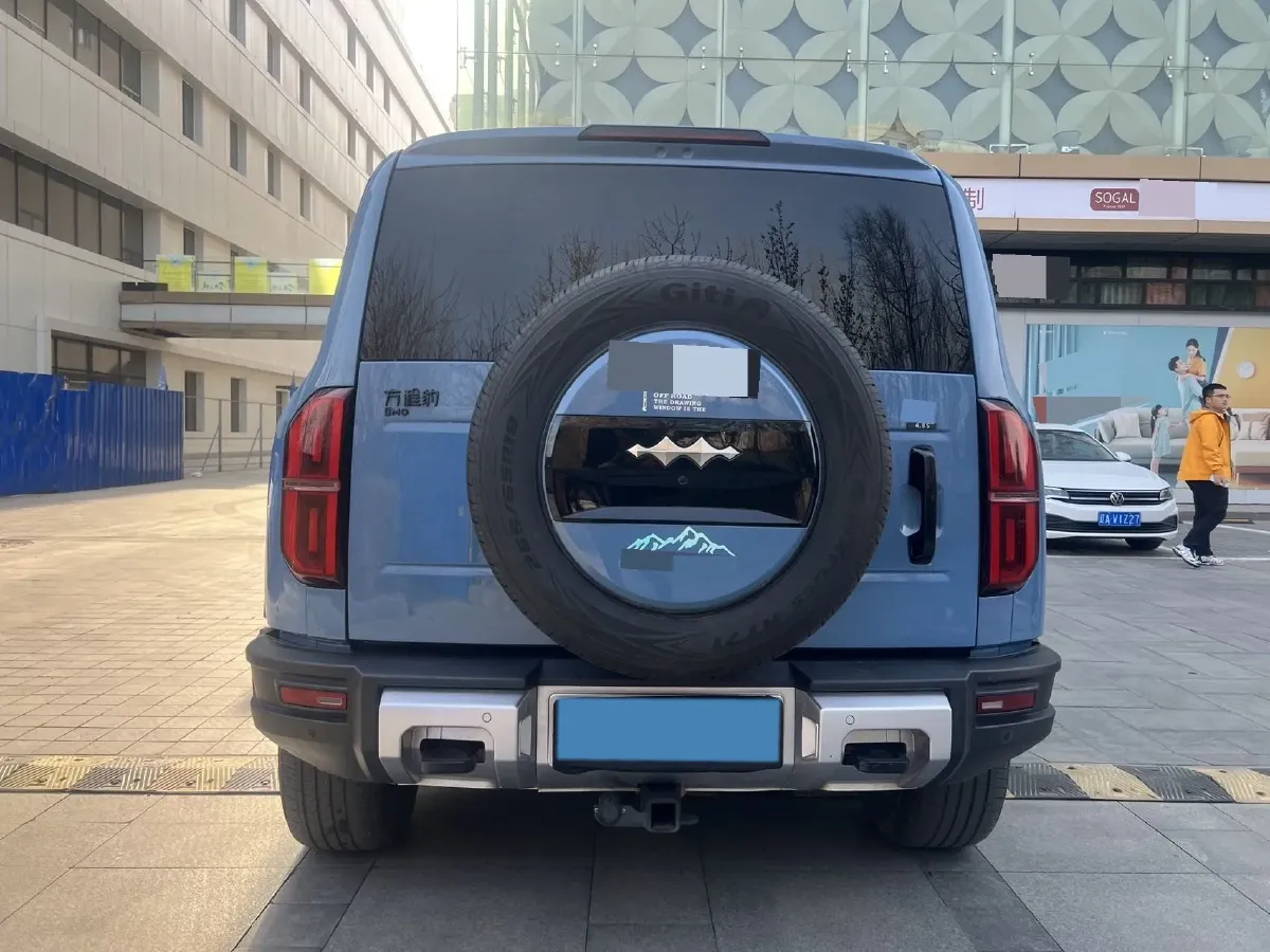 2023 FangChengBao Bao 5 1.5T 194HP L4 E-CVT PHEV 31.8KWH,autocango,china used car exporter,china ev exporter,chinese used car exporter,chinese used ev exporter