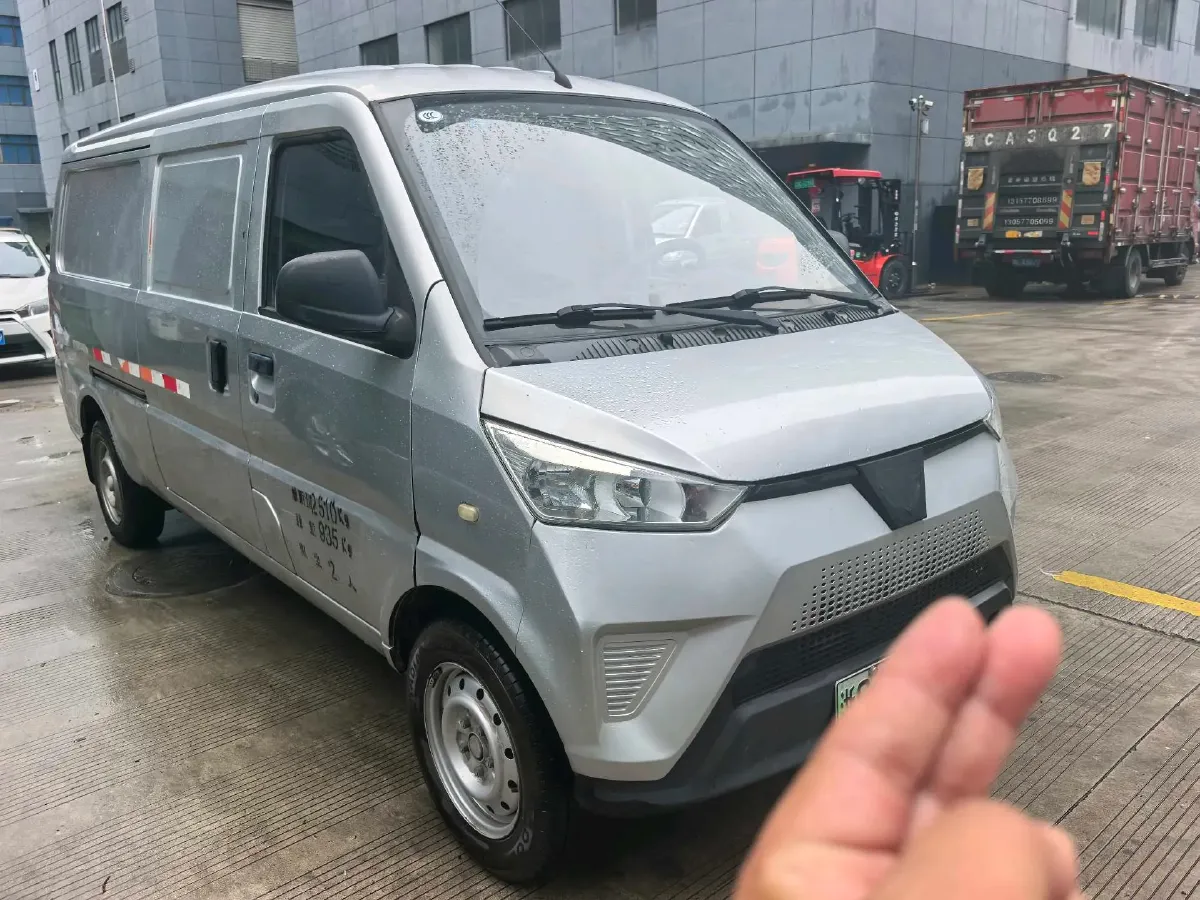 2021 Ford Escort 1.5L 122HP L3 6AT,autocango,china used car exporter,china ev exporter,chinese used car exporter,chinese used ev exporter