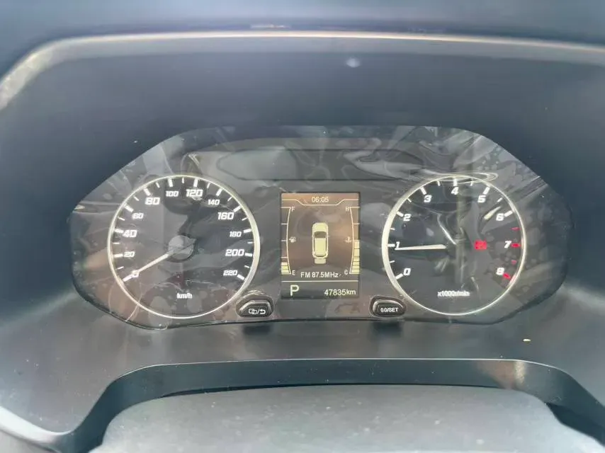 2022 Chery Tiggo 5x 1.5L 116HP L4 CVT,autocango,china used car exporter,china ev exporter,chinese used car exporter,chinese used ev exporter