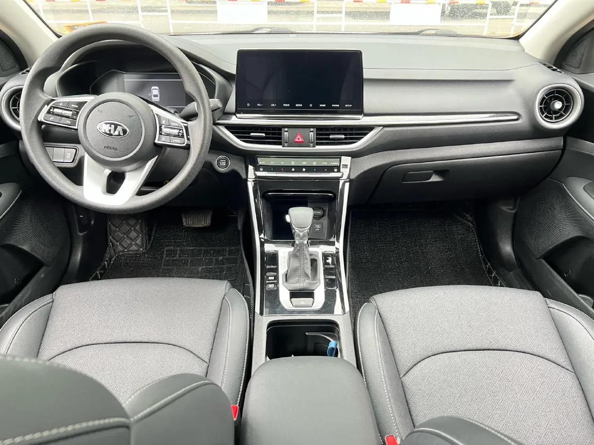 2021 Kia K3 1.5L 115HP L4 CVT,autocango,china used car exporter,china ev exporter,chinese used car exporter,chinese used ev exporter