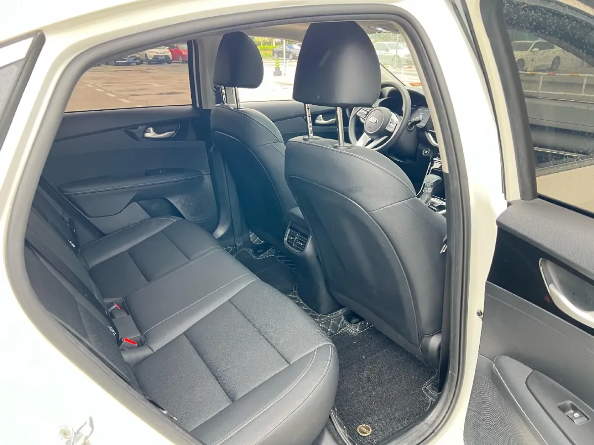 2021 Kia K3 1.5L 115HP L4 CVT,autocango,china used car exporter,china ev exporter,chinese used car exporter,chinese used ev exporter