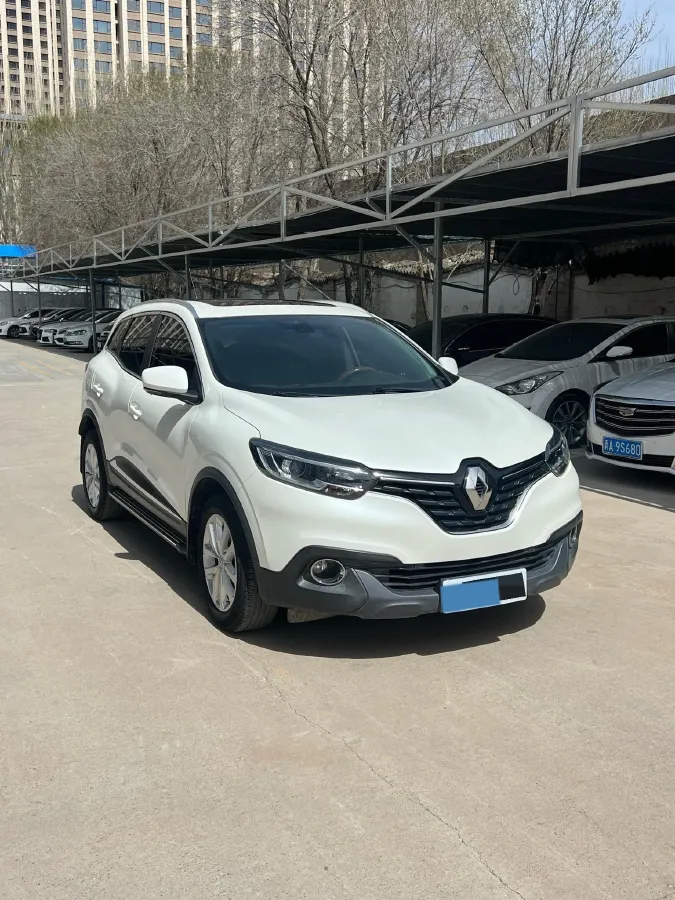 2017 Renault Kadjar 2.0L 150HP L4 CVT,autocango,china used car exporter,china ev exporter,chinese used car exporter,chinese used ev exporter