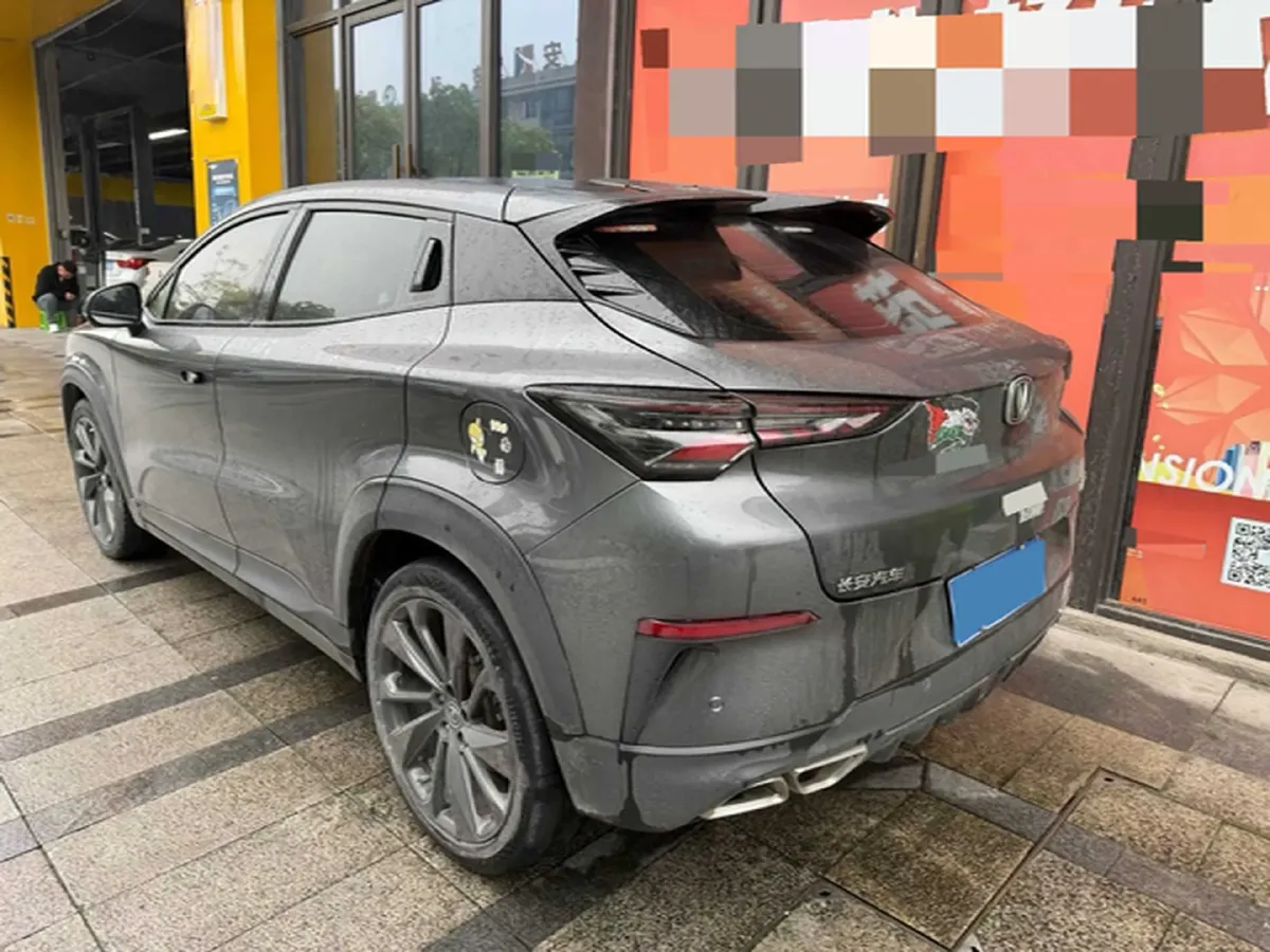 2020 ChangAn UNI-T 1.5T 180HP L4 7DCT,autocango,china used car exporter,china ev exporter,chinese used car exporter,chinese used ev exporter