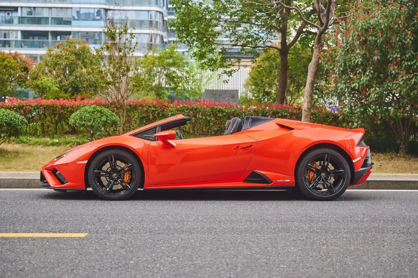 2019 Lamborghini Huracán 5.2L 640HP V10 7DCT,autocango,china used car exporter,china ev exporter,chinese used car exporter,chinese used ev exporter