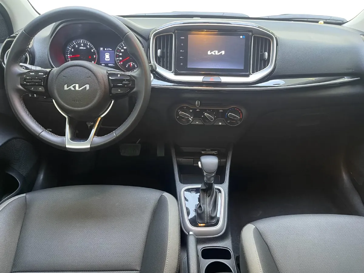 2021 Kia KX1 1.4L 100HP L4 6AT,autocango,china used car exporter,china ev exporter,chinese used car exporter,chinese used ev exporter