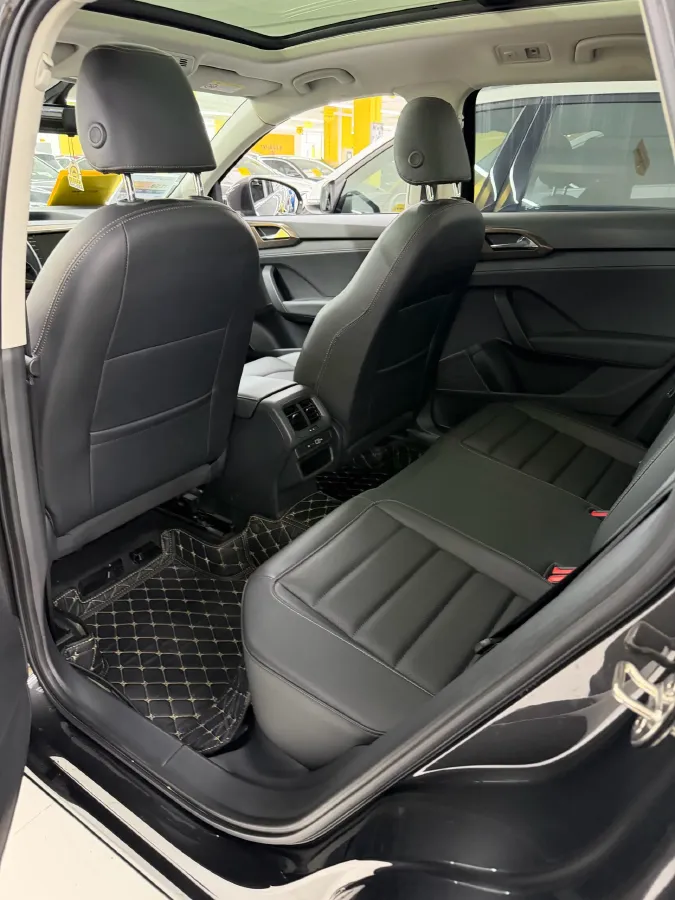 2022 Volkswagen Tharu 2.0T 186HP L4 7DCT,autocango,china used car exporter,china ev exporter,chinese used car exporter,chinese used ev exporter