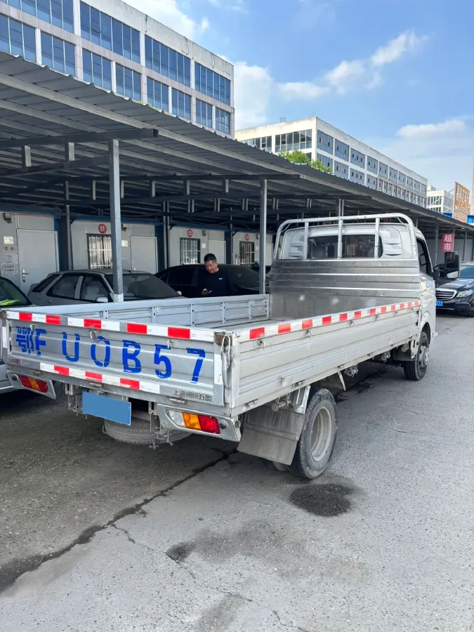 2023 WuLing Loong Truck 2.0L 136HP L4 5MT,autocango,china used car exporter,china ev exporter,chinese used car exporter,chinese used ev exporter