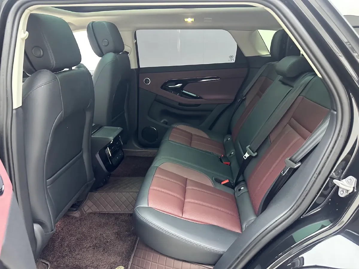 2026 Land Rover Range Rover Evoque 2.0T 249HP L4 9AT,autocango,china used car exporter,china ev exporter,chinese used car exporter,chinese used ev exporter