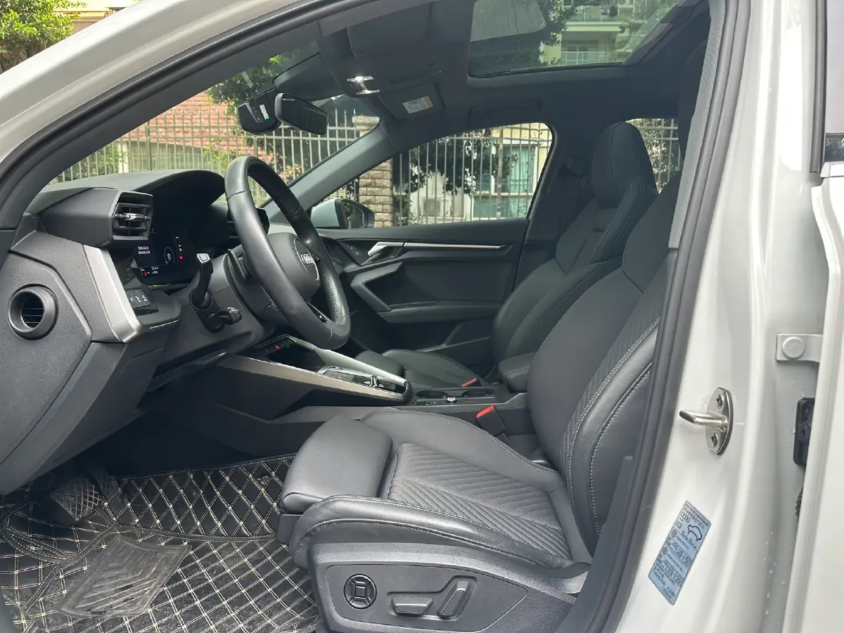 2024 Audi A3 1.4T 150HP L4 7DCT,autocango,china used car exporter,china ev exporter,chinese used car exporter,chinese used ev exporter