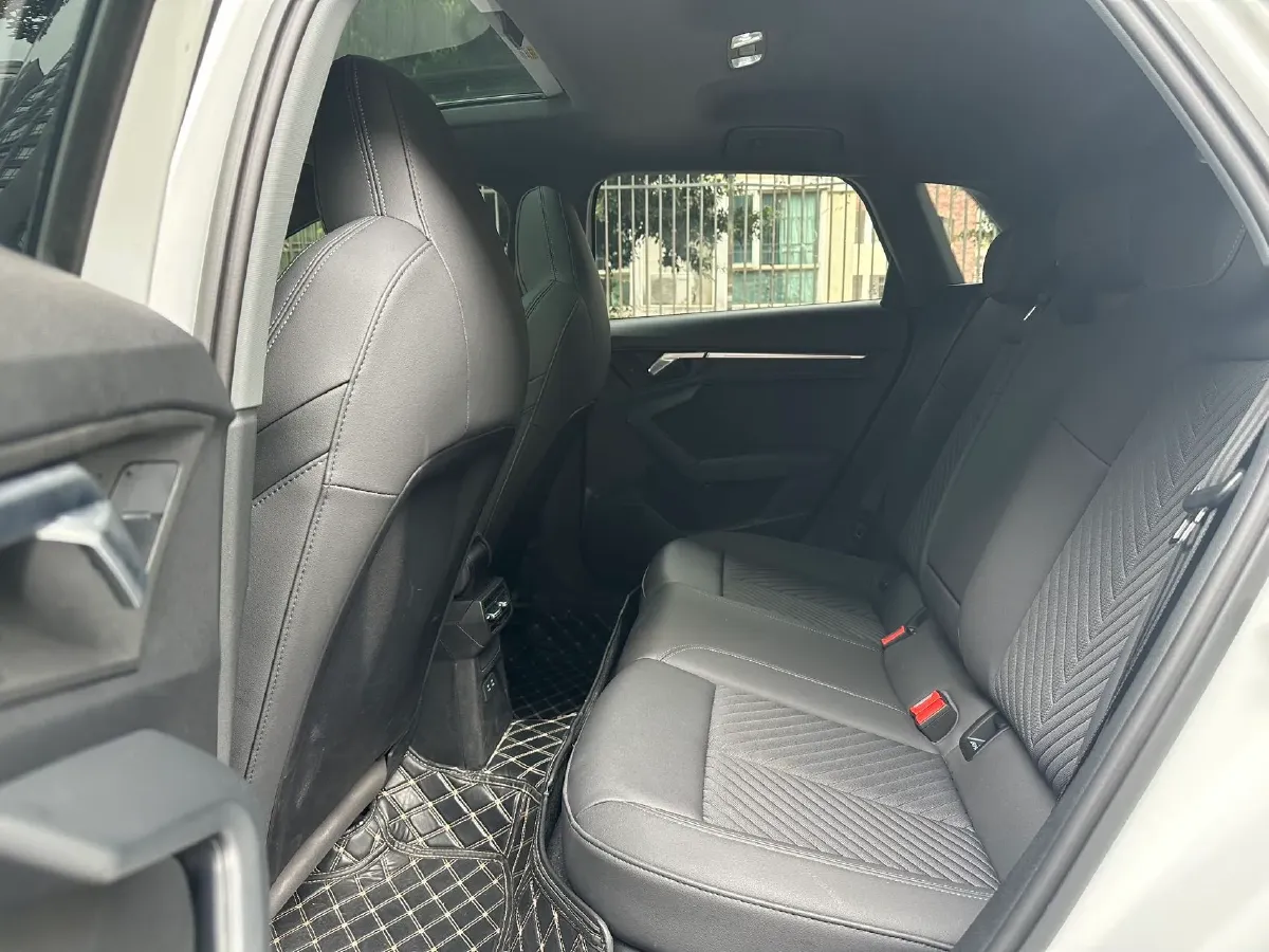 2024 Audi A3 1.4T 150HP L4 7DCT,autocango,china used car exporter,china ev exporter,chinese used car exporter,chinese used ev exporter